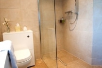 Top Barn Bathroom